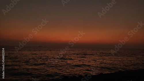 Sunset at the ocean © Simon