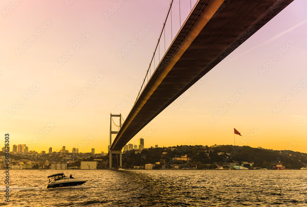 Obraz premium A view on the shores of Bosphorus and 15 July Martyrs Bridge in Istanbul, Turkey