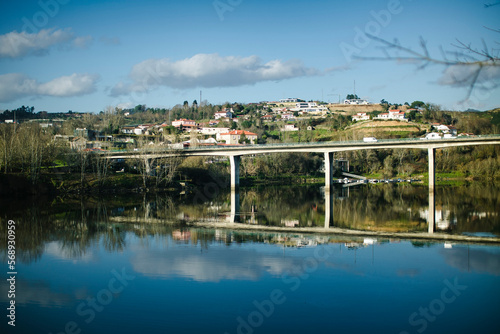 Fototapeta Naklejka Na Ścianę i Meble -  View of the banks of the Douro River, Portugal.