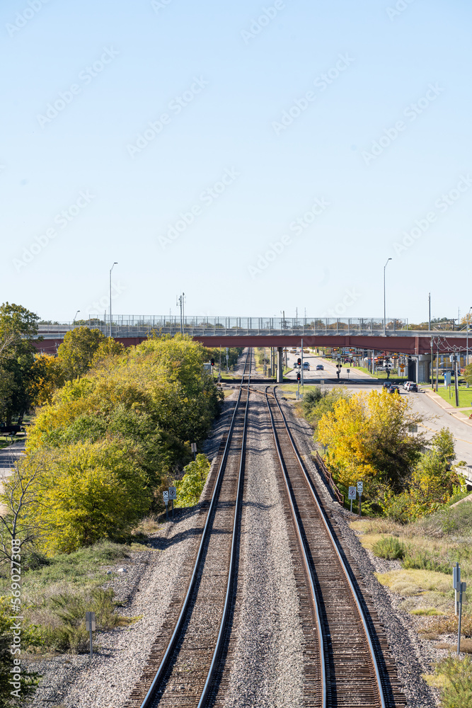 Fototapeta premium railroad tracks in round rock texas