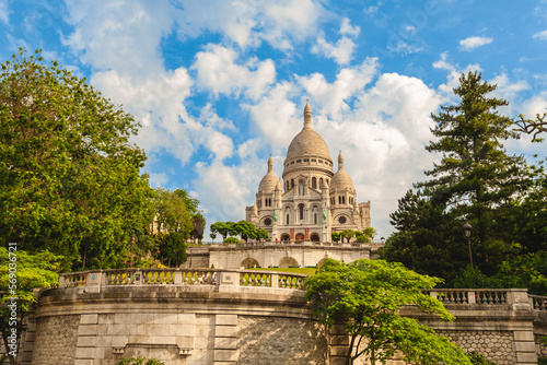 Bild auf Leinwand Sacre Coeur Cathedral in Montmartre, Paris, France