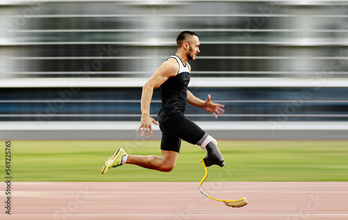 disabled athlete fast track running