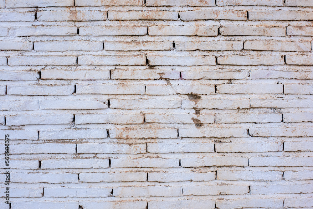 Pared hecha con ladrillos blancos manchados, textura Pared hecha con ladrillos blancos manchados, textura