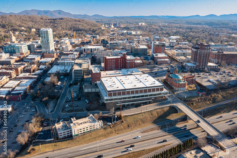Obraz premium drone views of city landscape