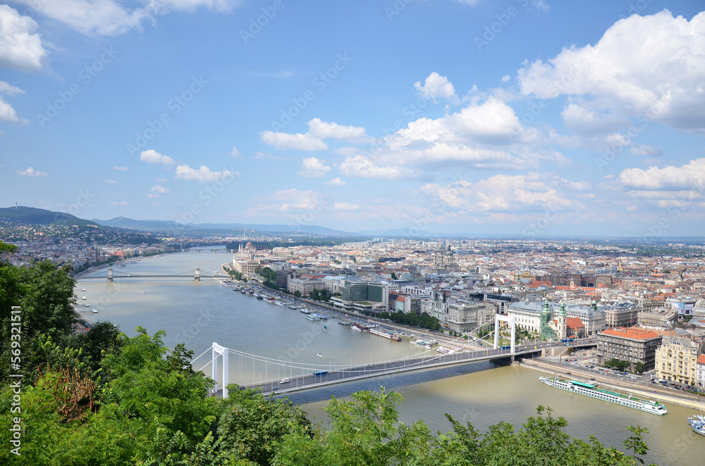 Elisabeth Bridge is a bridge of Budapest, connecting Buda and Pest across the River Danube