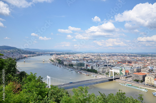 Wallpaper Mural Elisabeth Bridge is a bridge of Budapest, connecting Buda and Pest across the River Danube Torontodigital.ca