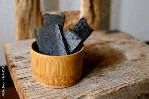 炭の消臭インテリア 