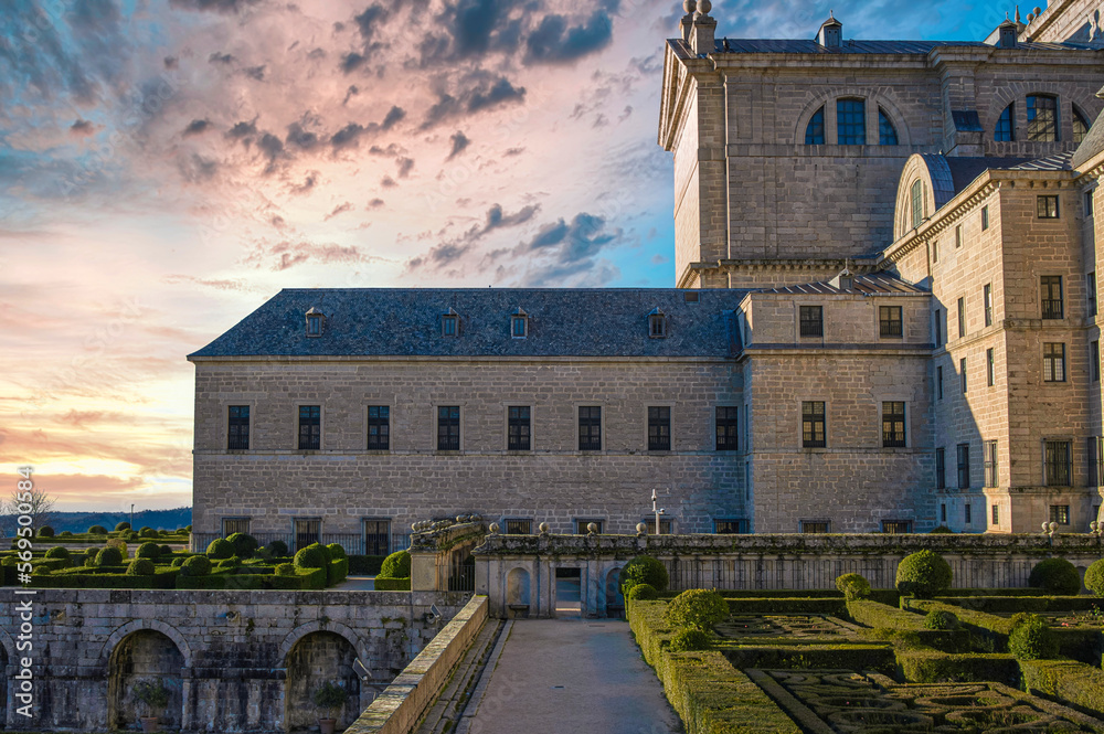 Jardín de los frailes en el real monasterio de San Lorenzo de El Escorial, España