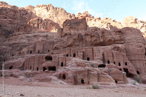 Walking along the street of facades in the ancien nabataean city of Petra