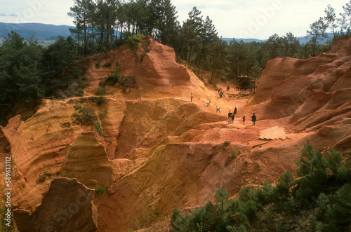 Les ocres de Roussillon, Parc naturel régional du Luberon, 84, Vaucluse; France