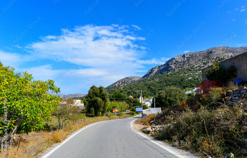 Ortsgemeinschaft Kaminaki, Lasithi-Hochebene, Kreta, Griechenland