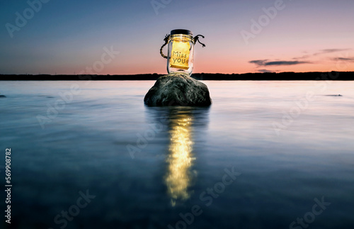 miss you, message in a bottle, message to you, message, letter, love letter, lighthose, Tu me manques, Mi manchi, Tu me manques, Te echo de menos, 