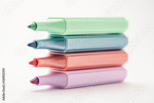 felt pens