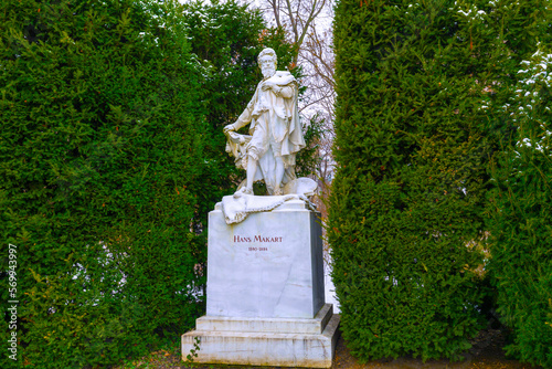 monument to hans makart photo