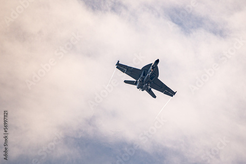 FLY NAVY F/A-18