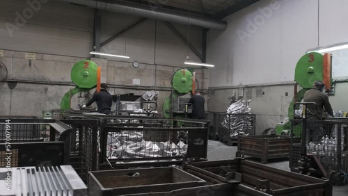 metal machining at the aluminium foundry