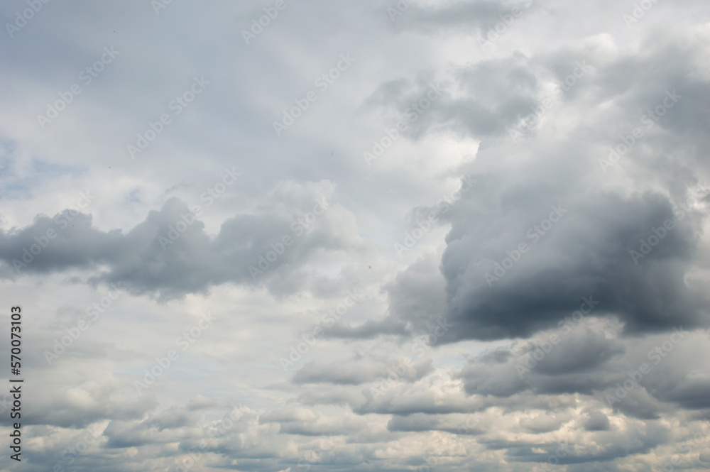 How it affects our mood when there are clouds in the sky and it's going to rain How it affects our mood when there are clouds in the sky and it's going to rain