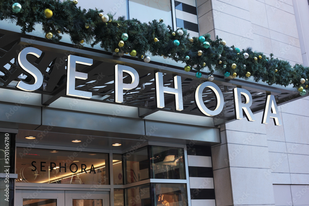 Honolulu, HI January 15, 2023 Name sign of cosmetics retail store