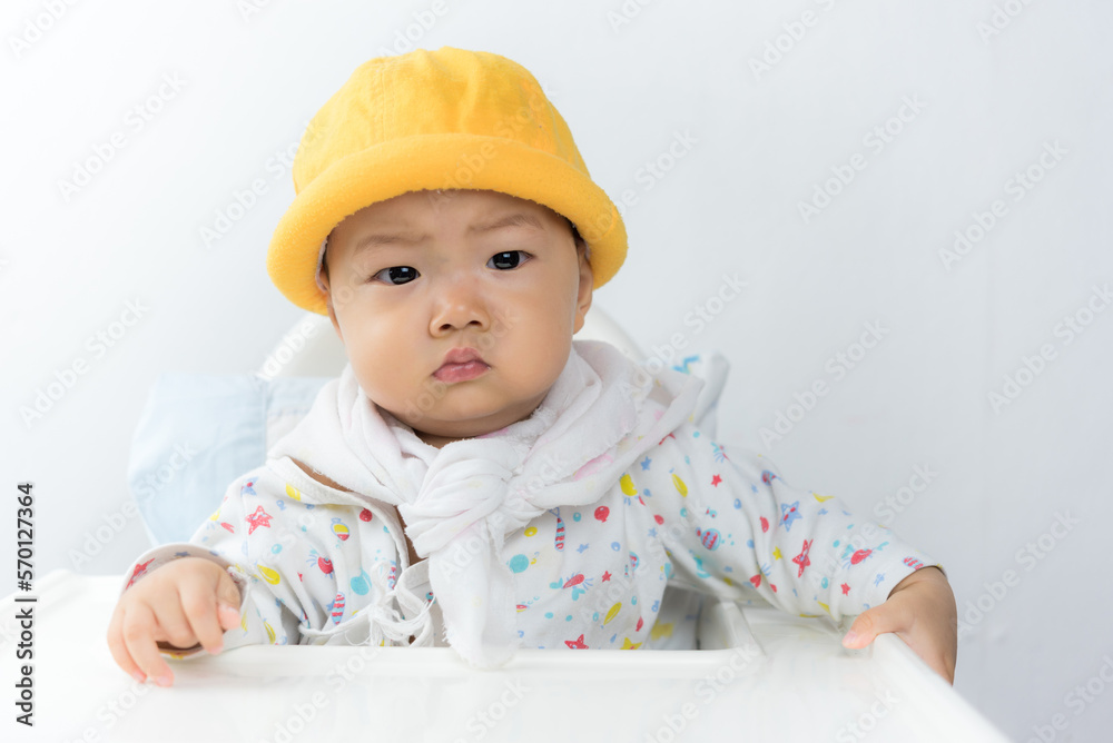 Baby crying,little baby crying,baby are touchy,asian baby,china baby Baby crying,little baby crying,baby are touchy,asian baby,china baby