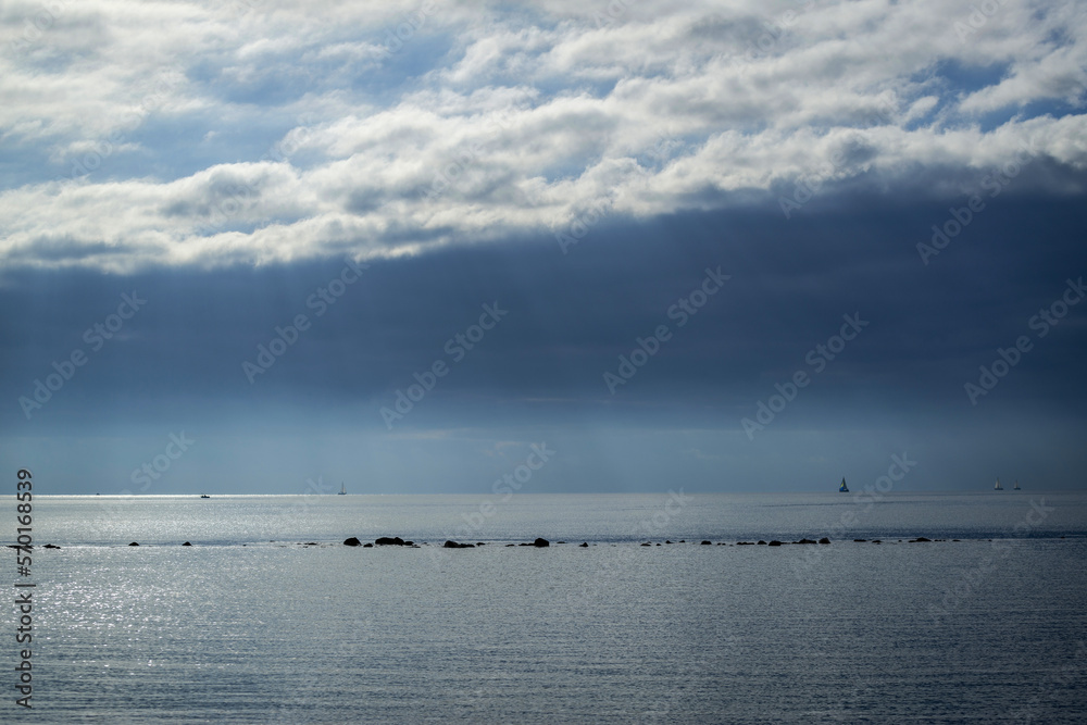 Jour d'orage en bord de mer Jour d'orage en bord de mer