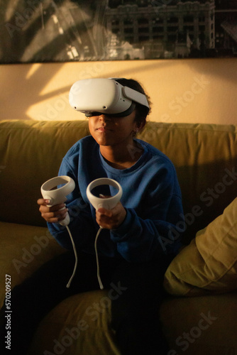 Konstfotografi New technology teenager playing VR headset