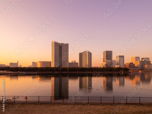 Obraz na płótnie 有明親水公園,東雲運河,の夕焼け w salonie