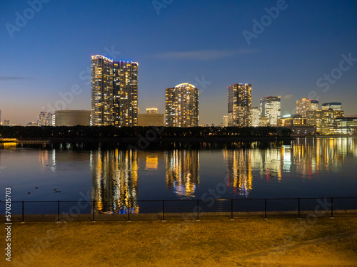 Obraz na płótnie 有明親水公園,東雲運河,の夕焼け w salonie
