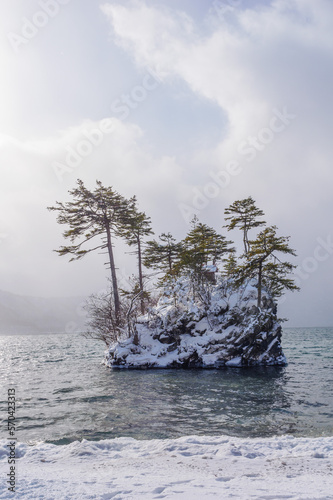 冬の十和田湖 © FabrinFabrin