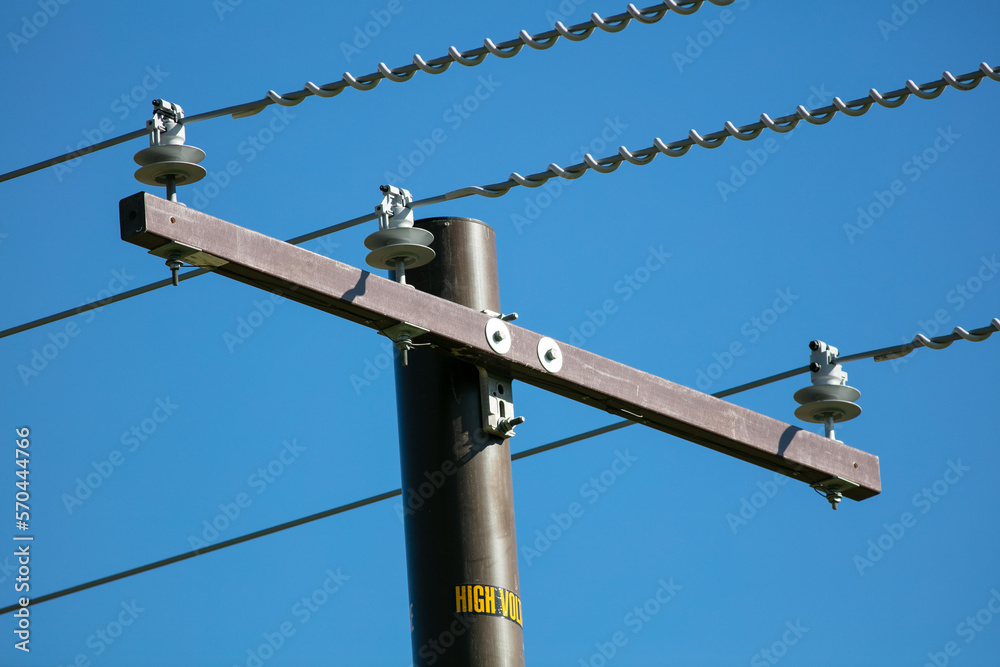 Electric Power Lines and their Connections at the Power Poles Electric Power Lines and their Connections at the Power Poles