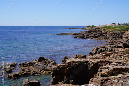 talmont west coast access rocks beach bay ocean atlantic sea in brittany french