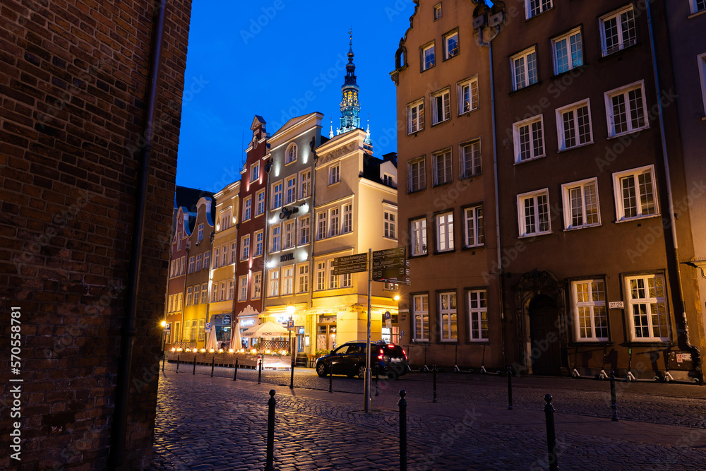 Fototapeta premium old street in the historical part of Gdansk at night. Poland.