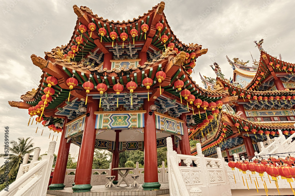 Fototapeta premium Thean Hou temple exterior detail, traditional chinese temple in Kuala Lumpur Malaysia