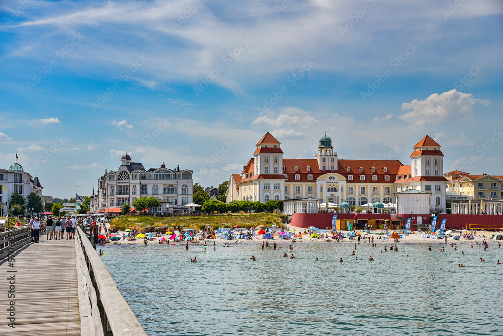 Naklejka premium Seebad Binz auf der Insel Rügen / Ostsee