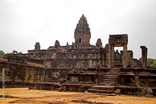 Angkor Wat (ID: 570700996)