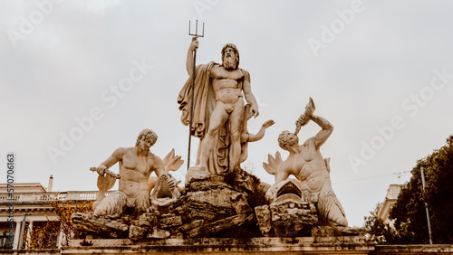 Fototapeta Naklejka Na Ścianę i Meble -  streets and architecture in rome italia italy roman spanish steps monumental 