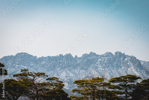 Korea's mountains, Seoraksan Mountain, Ulsan Rock