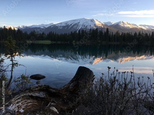 lake scenery 