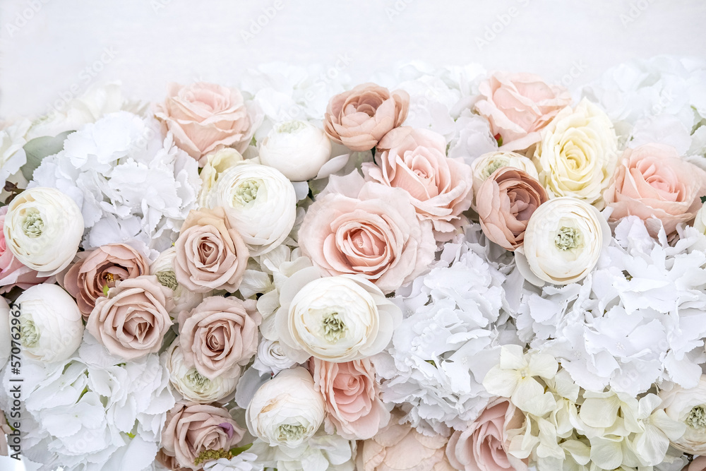 pink and white roses decoration for wedding