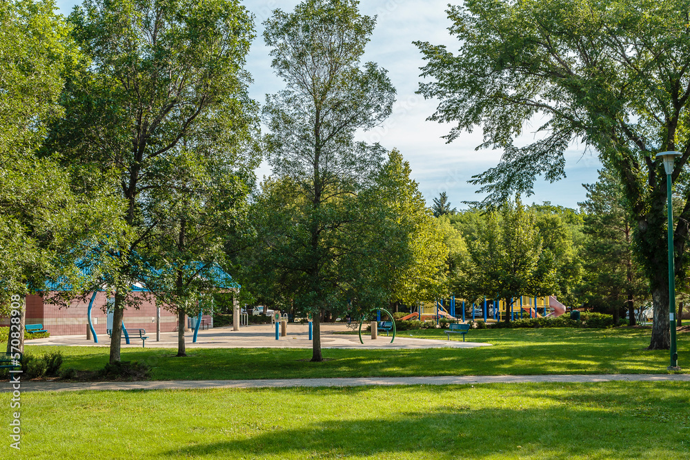 Fototapeta premium Thornton Park in Saskatoon, Canada