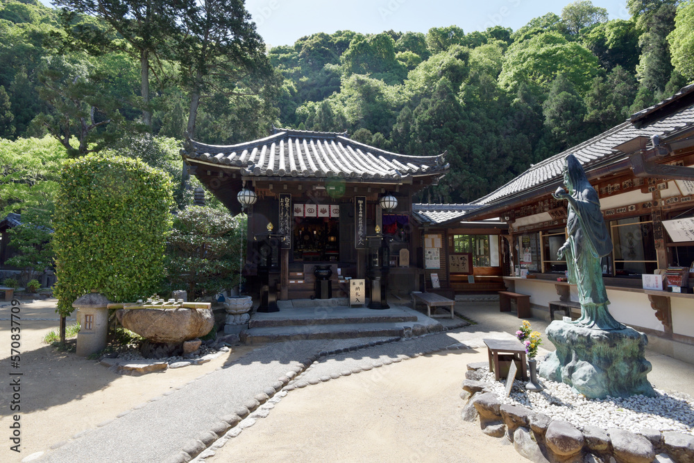長谷寺 法起院の境内 奈良県桜井市初瀬 長谷寺 法起院の境内 奈良県桜井市初瀬
