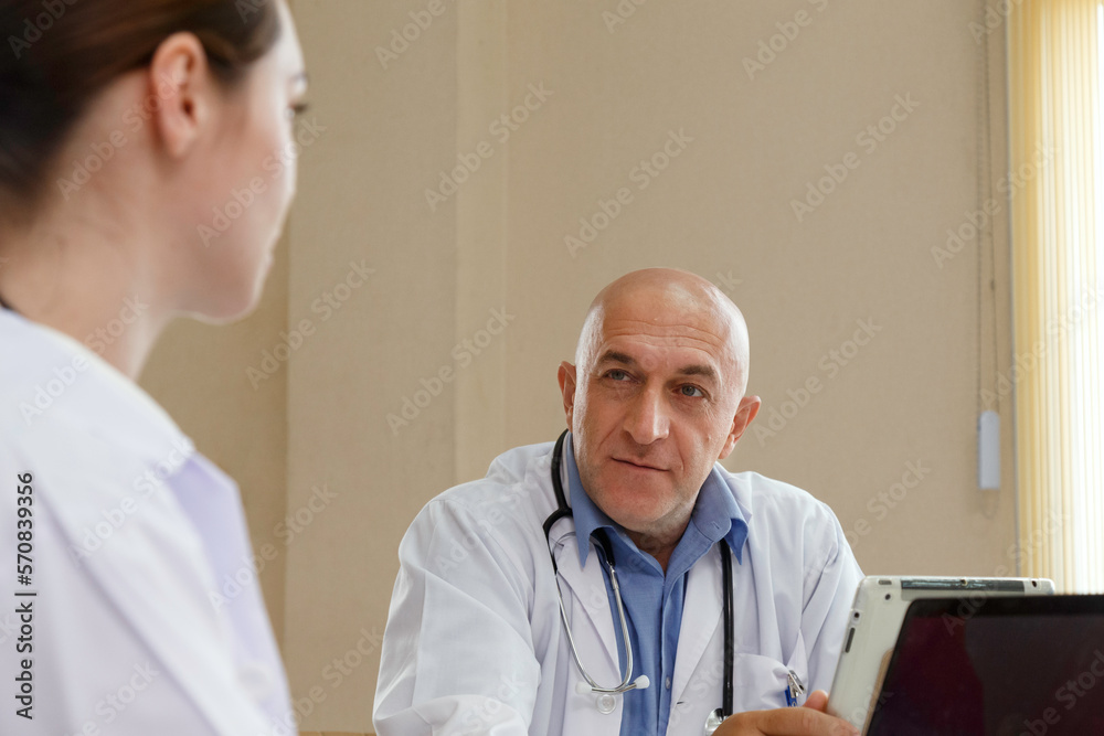 Team doctor talking and discussing in surgery treatment patient’s case ...