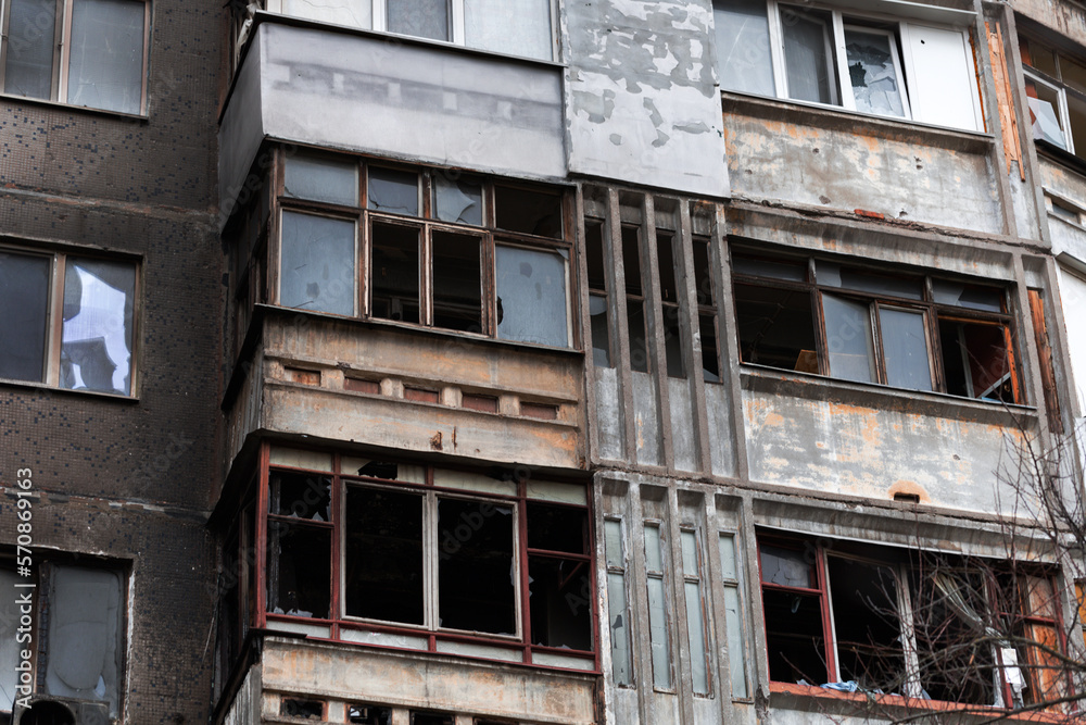 Artillery shelling by Russians of an apartment building of civilian infrastructure in Kherson, Ukraine, genocide of the Ukrainian people. Russia's war crimes against the Ukrainian civilian population Artillery shelling by Russians of an apartment building of civilian infrastructure in Kherson, Ukraine, genocide of the Ukrainian people. Russia's war crimes against the Ukrainian civilian population