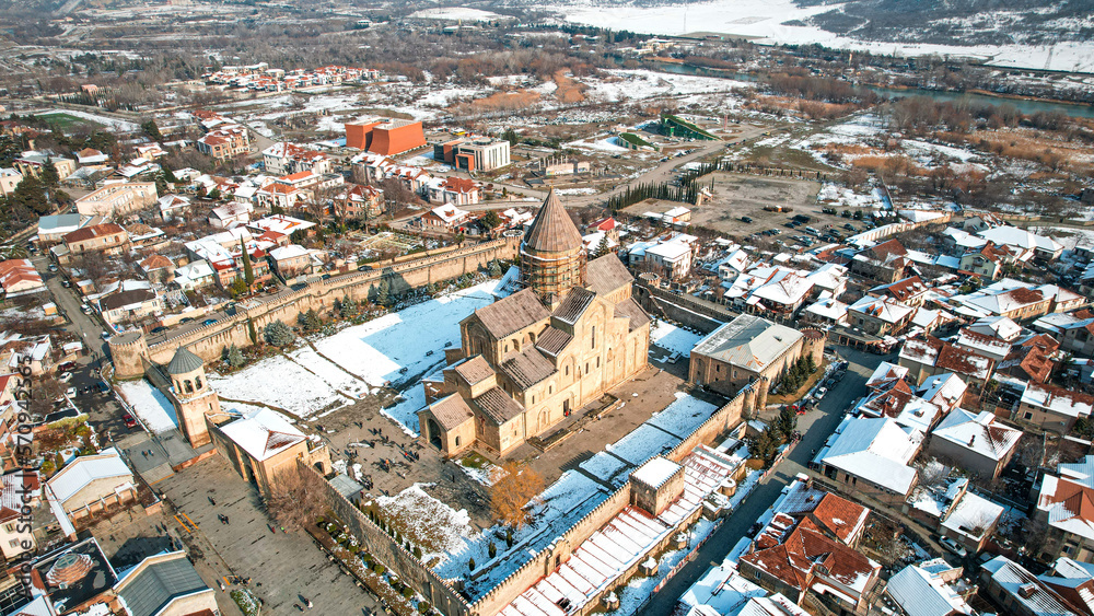 fotografía aérea de iglesia o catedral ortodoxa