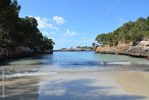 a beautiful and atmospheric place full of peace found during a stay in Mallorca © Mina
