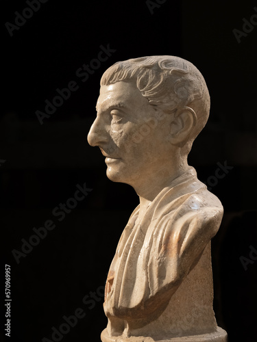 Esculturas romanas y griegas, bustos