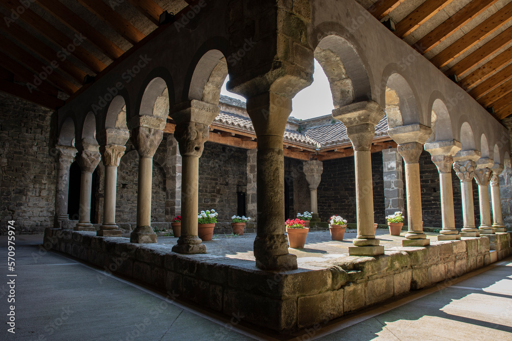 cloister Sant Pere de Casserres Monastery