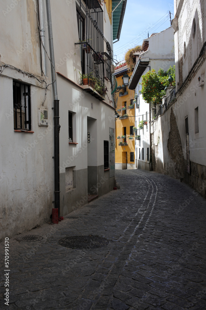 Views of the narrow streets in the San Pedro and east part of El Abaicin districts - Granada - Andalusia - Spain