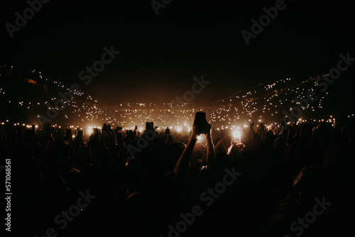 The crowd with smartphones