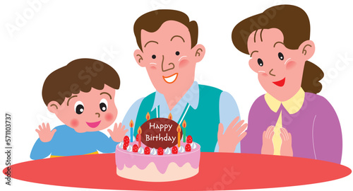 誕生日を祝う家族
