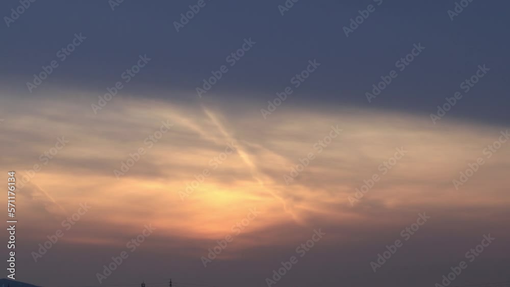 The red sky and contrails in the evening are getting darker—Time-lapse 30x recording. The red sky and contrails in the evening are getting darker—Time-lapse 30x recording.